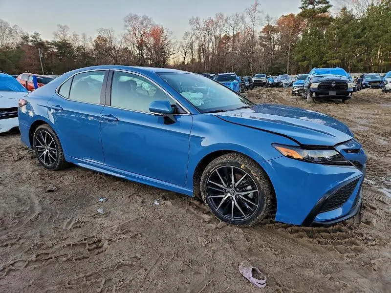 2023 TOYOTA CAMRY SE NIGHT SHADE  