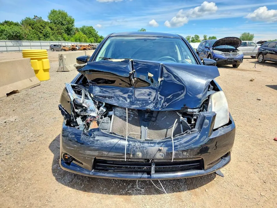 2012 NISSAN SENTRA 2.0  