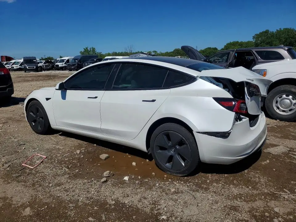 2022 TESLA MODEL 3   