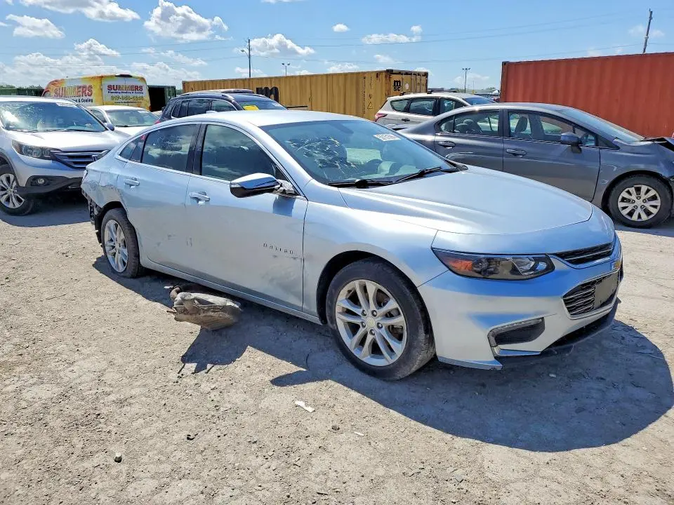 2017 CHEVROLET MALIBU LT  
