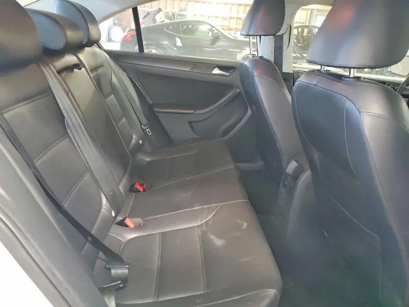 2014 VOLKSWAGEN JETTA SE  