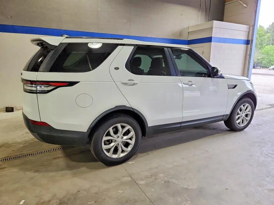 2019 LAND ROVER DISCOVERY SE  