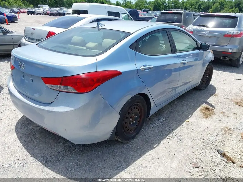 2013 HYUNDAI ELANTRA GLS