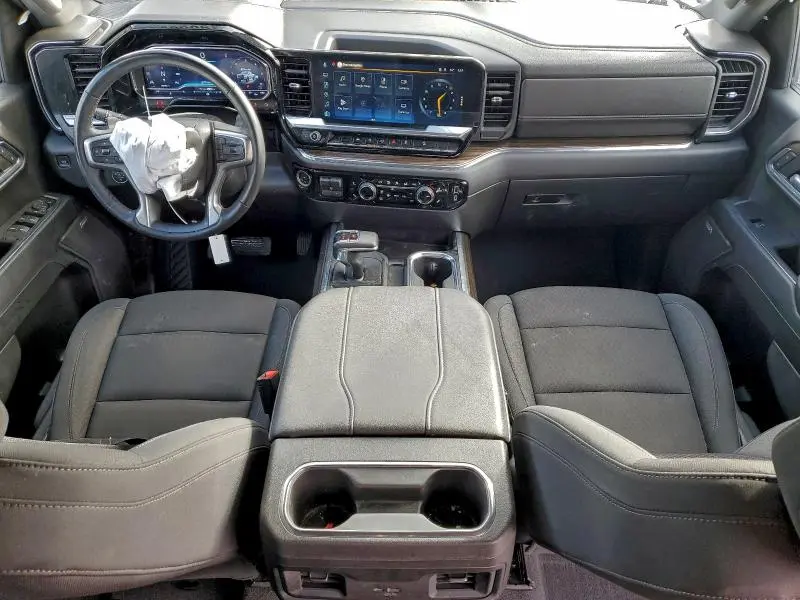 2024 CHEVROLET SILVERADO K1500 LT TRAIL BOSS  