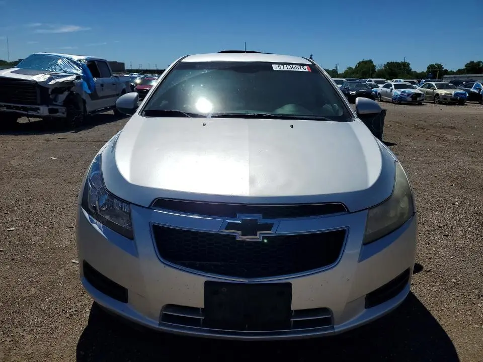 2012 CHEVROLET CRUZE LT  