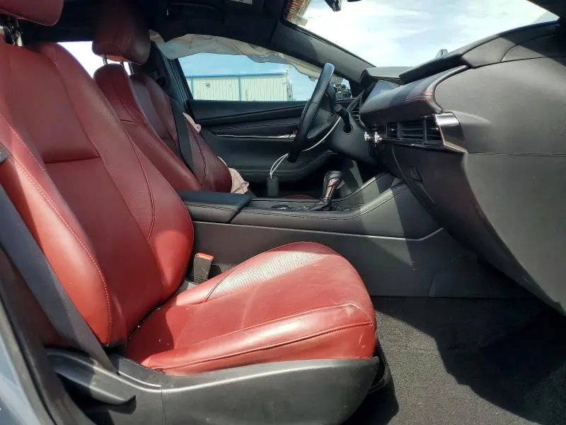 2023 MAZDA 3 PREFERRED  
