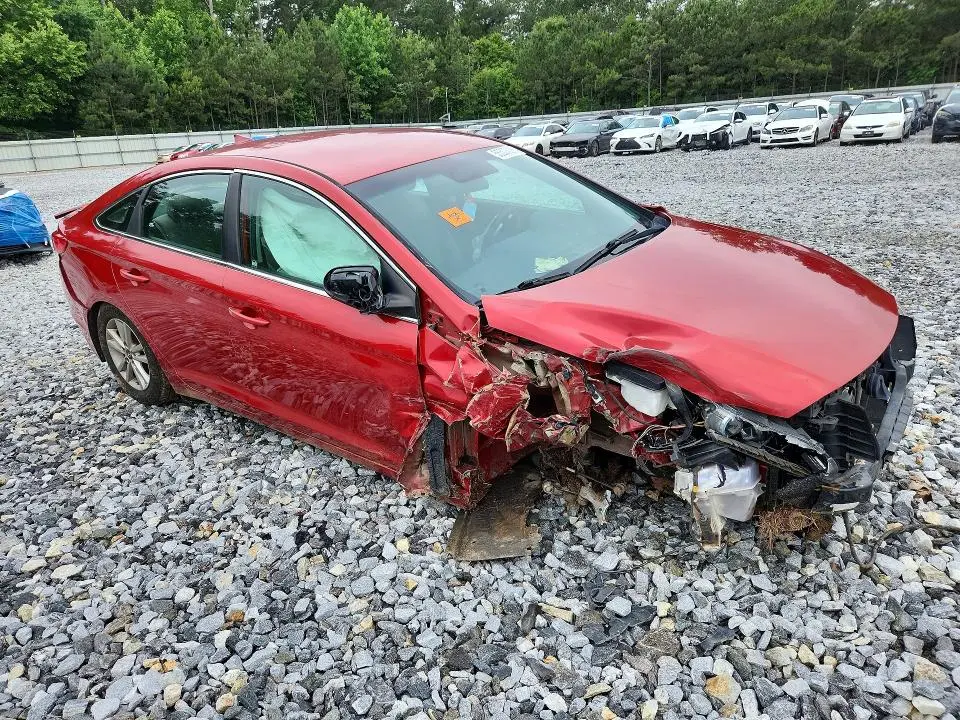 2017 HYUNDAI SONATA SE  