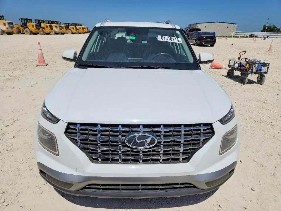 2022 HYUNDAI VENUE SEL  