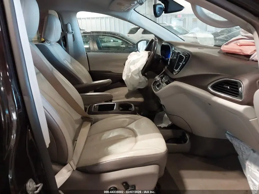 2017 CHRYSLER PACIFICA TOURING-L PLUS