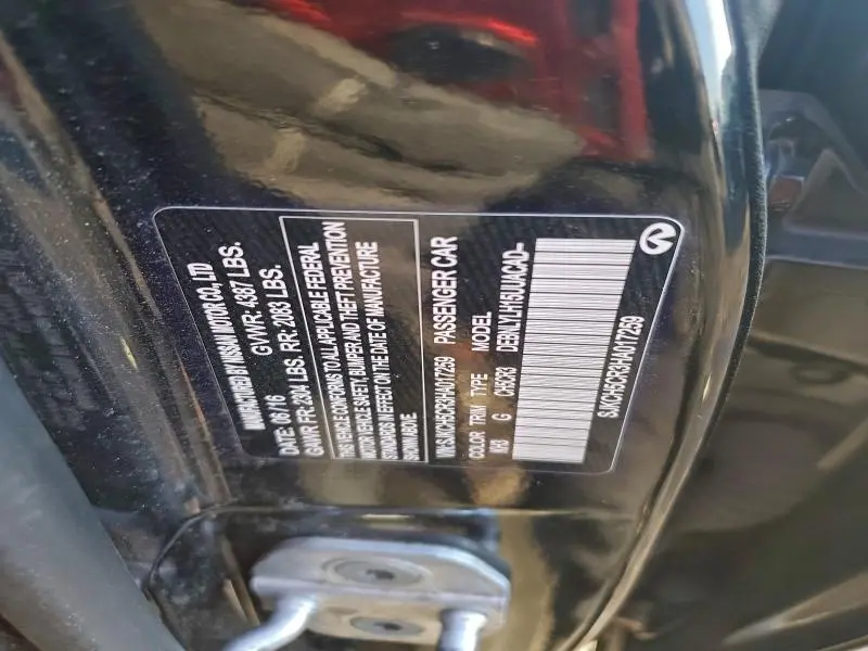 2017 INFINITI QX30 BASE  