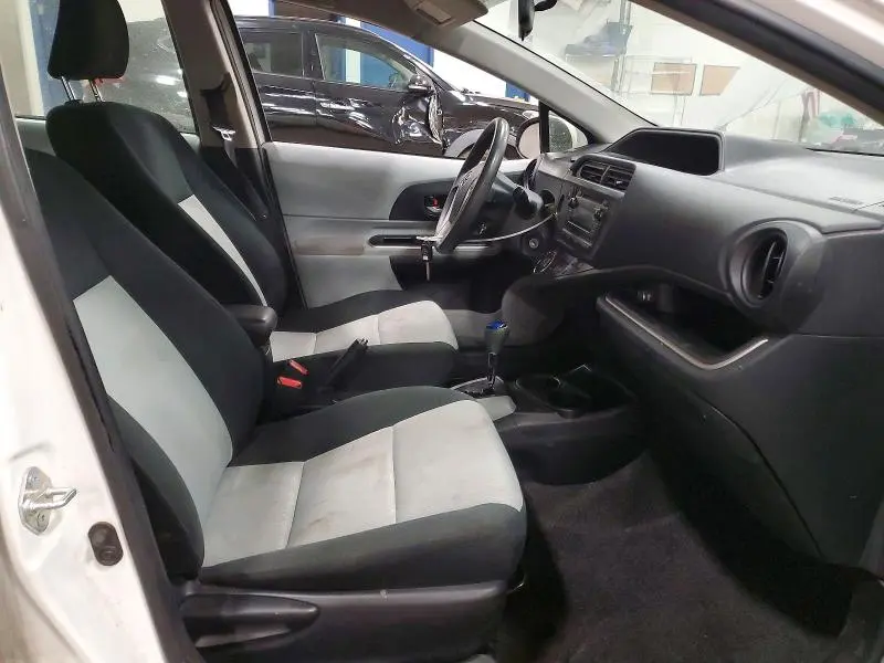 2014 TOYOTA PRIUS C TWO  