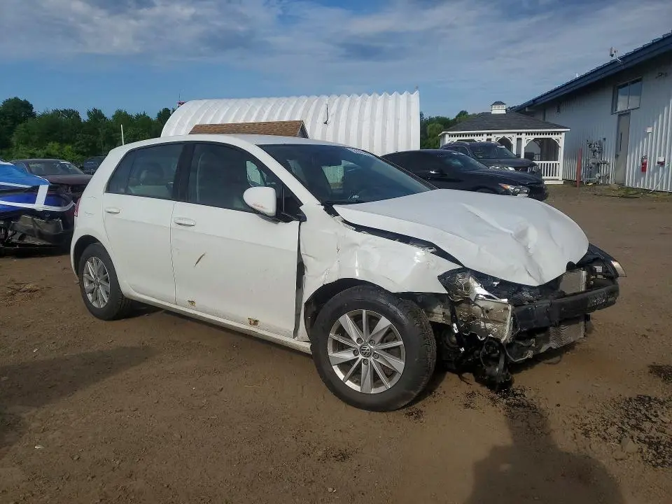 2016 VOLKSWAGEN GOLF S  
