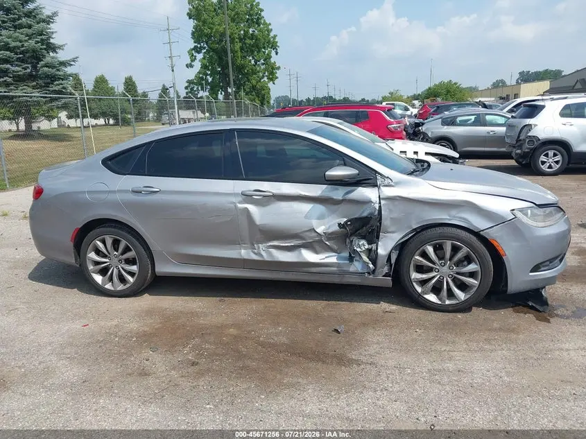 2015 CHRYSLER 200 S
