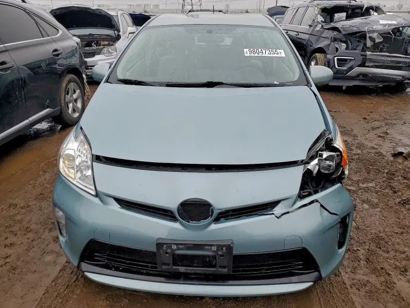 2014 TOYOTA PRIUS   