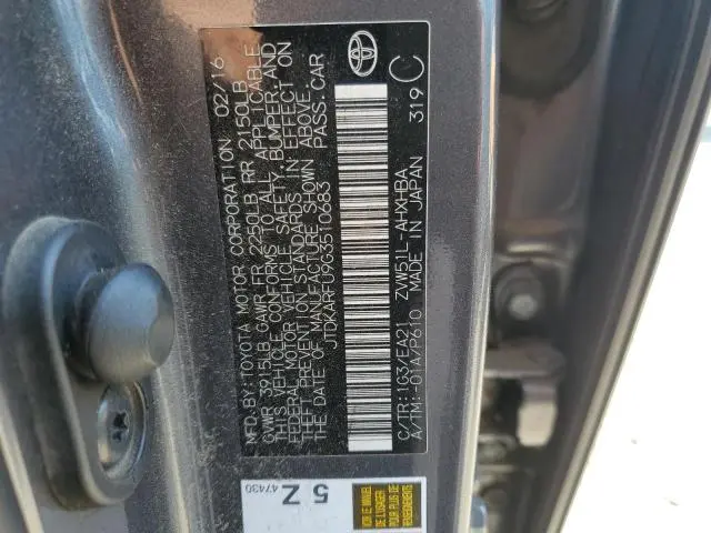 2016 TOYOTA PRIUS   