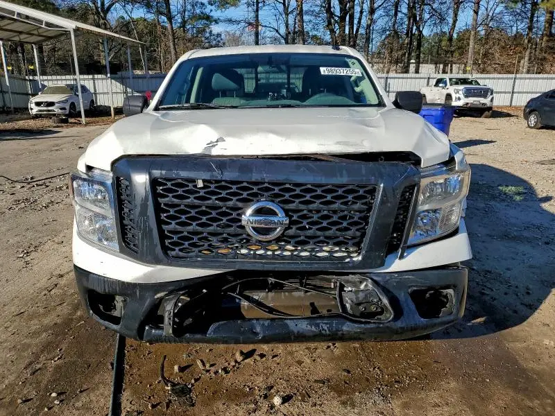 2019 NISSAN TITAN S  