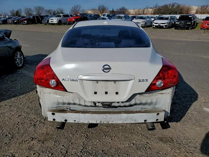 2010 NISSAN ALTIMA S  