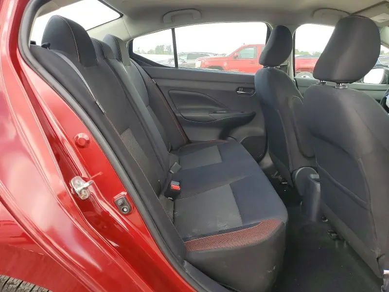 2020 NISSAN VERSA SR  