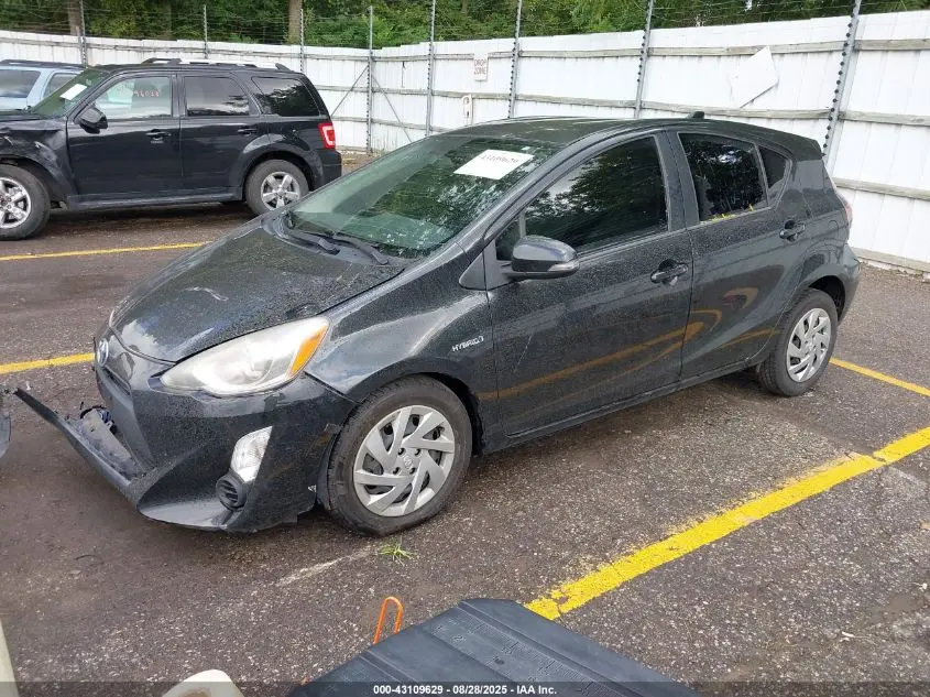 2015 TOYOTA PRIUS C ONE