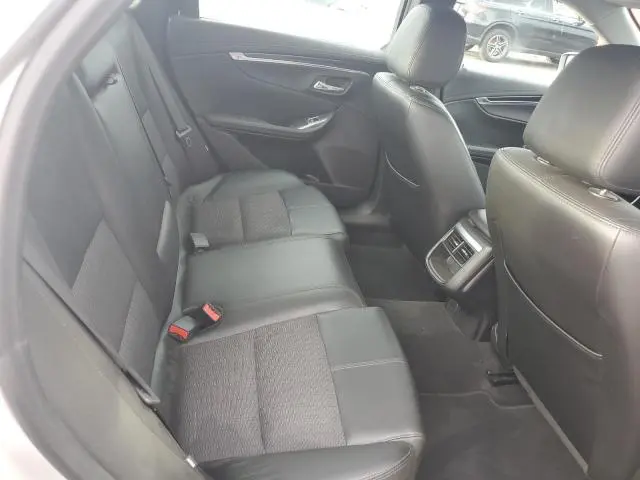 2017 CHEVROLET IMPALA LT  