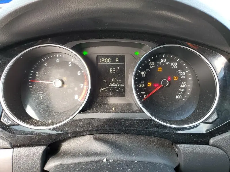 2016 VOLKSWAGEN JETTA SPORT  