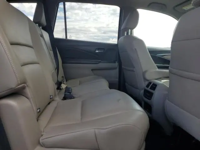 2017 HONDA PILOT EXL  