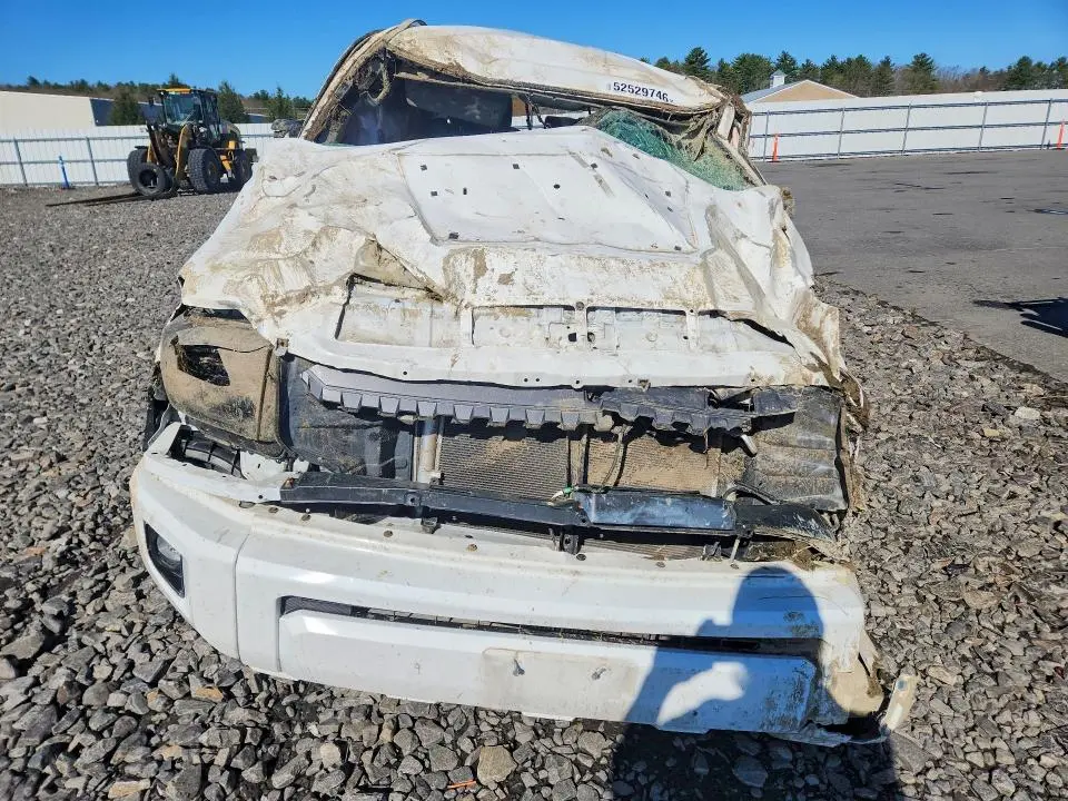 2020 TOYOTA TUNDRA SR5  