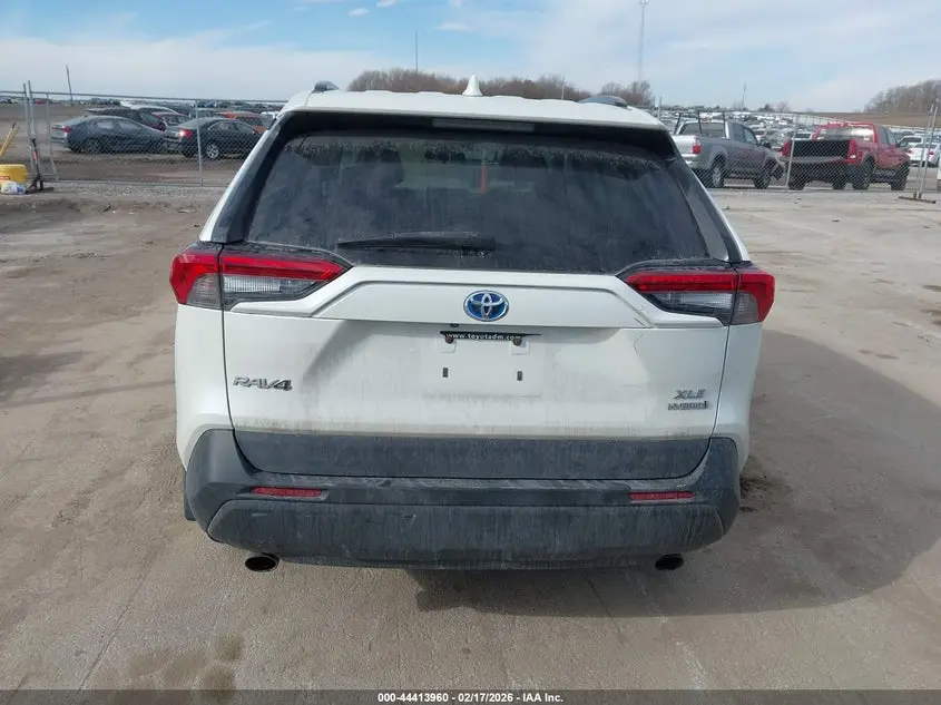 2021 TOYOTA RAV4 HYBRID XLE PREMIUM