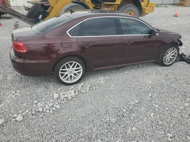 2013 VOLKSWAGEN PASSAT SE  