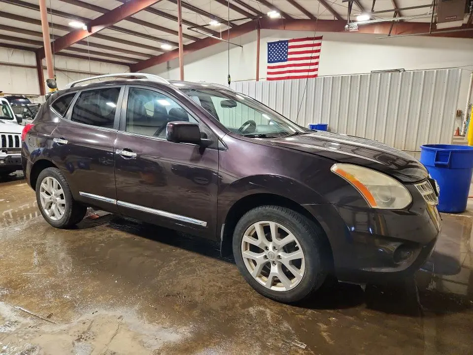 2012 NISSAN ROGUE S  