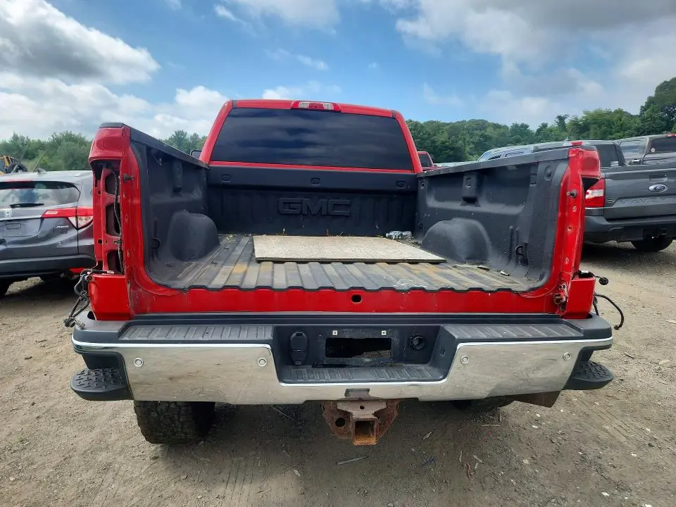 2017 GMC SIERRA K2500 SLE  