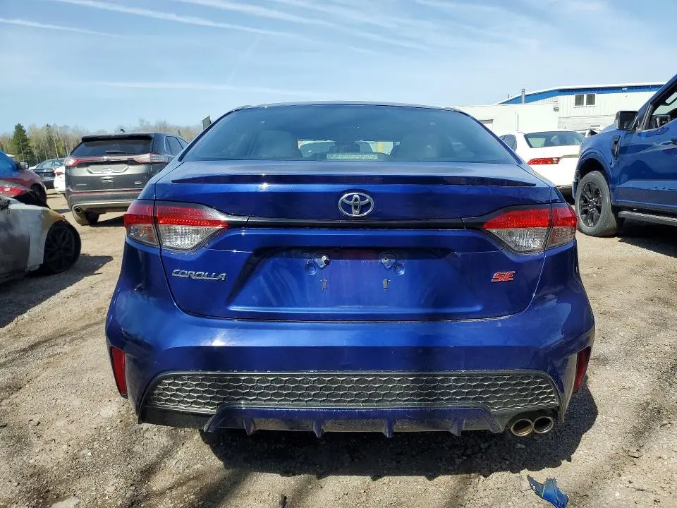 2020 TOYOTA COROLLA SE  