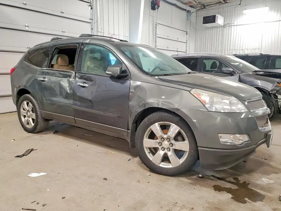 2011 CHEVROLET TRAVERSE LTZ  