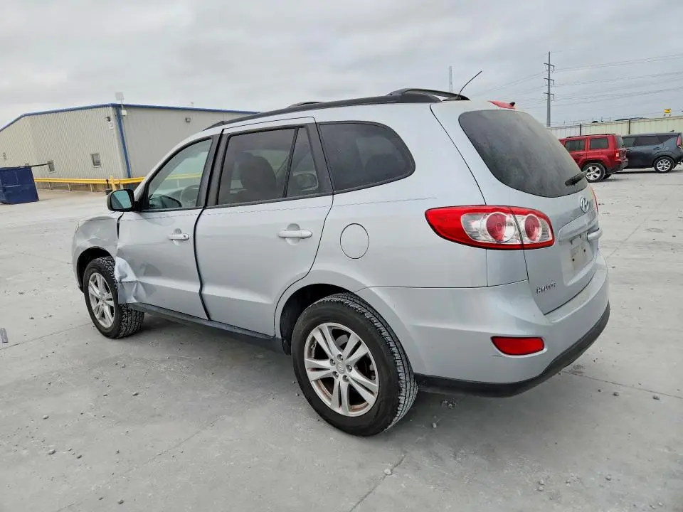 2010 HYUNDAI SANTA FE GLS  