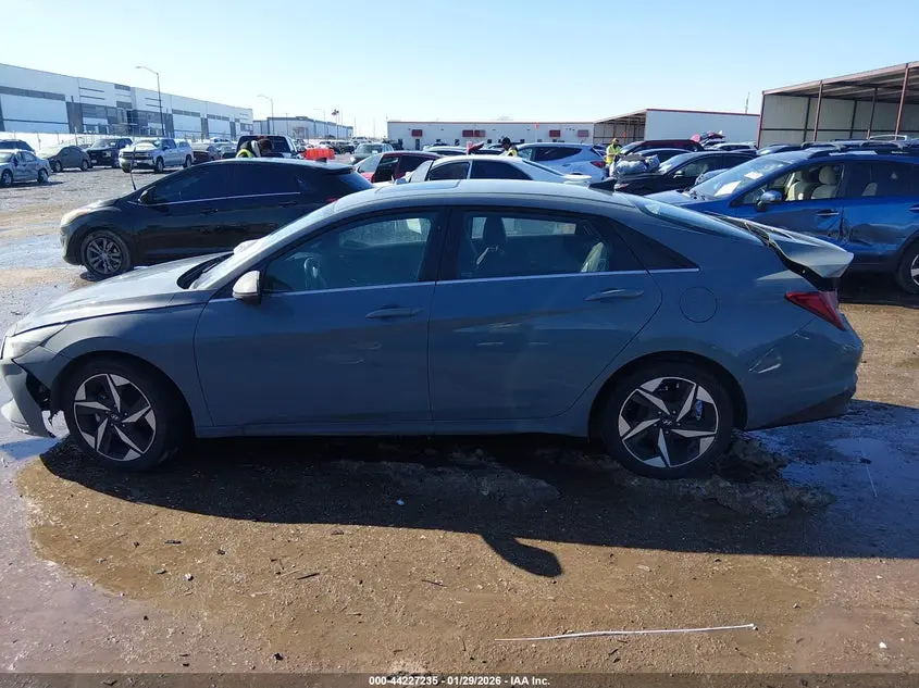 2023 HYUNDAI ELANTRA LIMITED