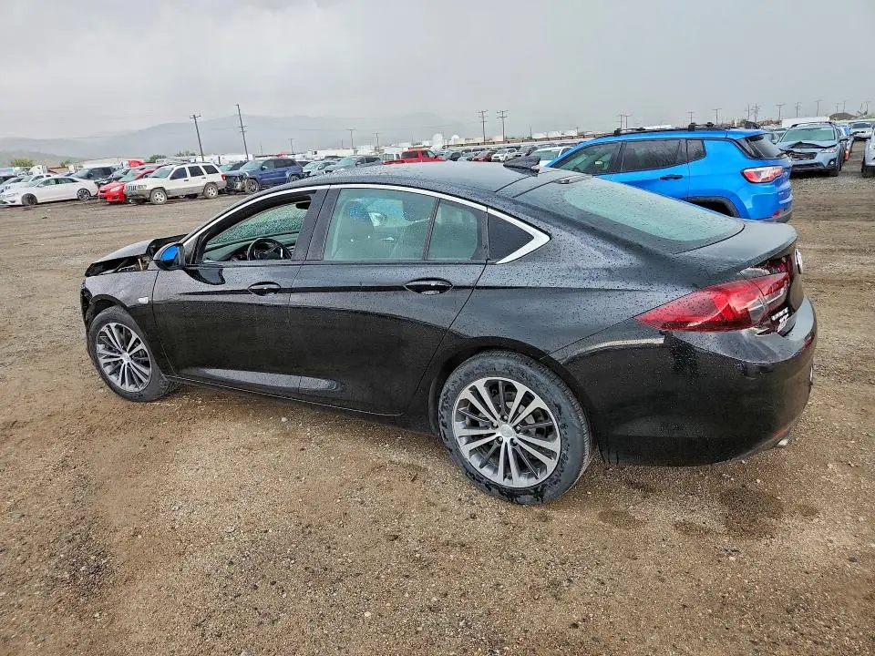 2018 BUICK REGAL ESSENCE  
