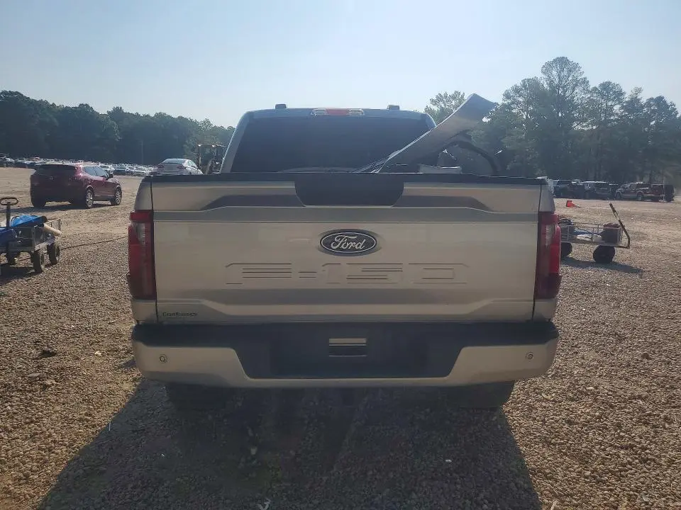 2024 FORD F150 STX  