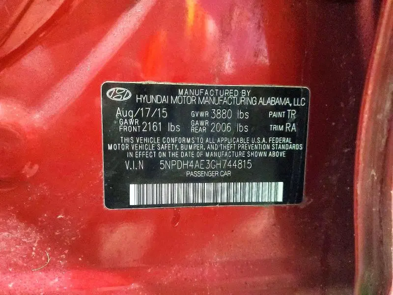 2016 HYUNDAI ELANTRA SE  