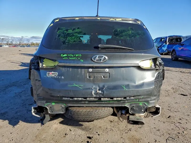 2020 HYUNDAI SANTA FE SE  