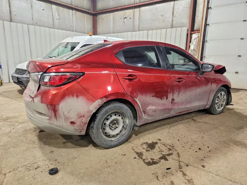 2019 TOYOTA YARIS L  
