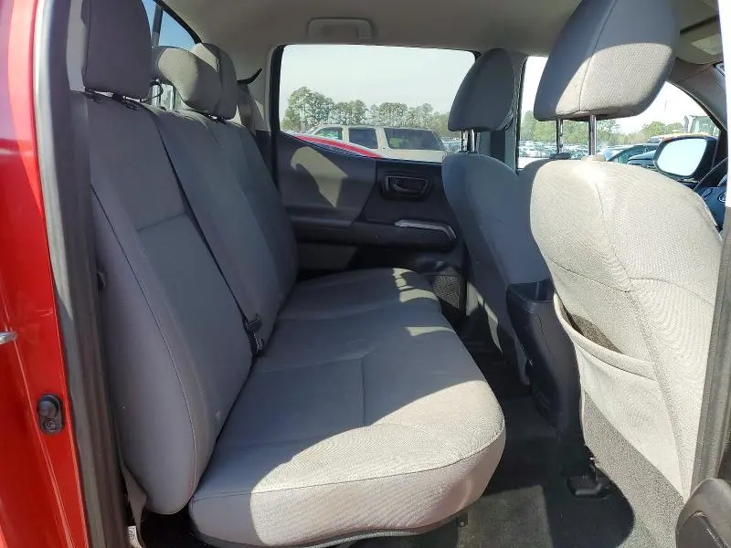 2019 TOYOTA TACOMA SR5 V6  