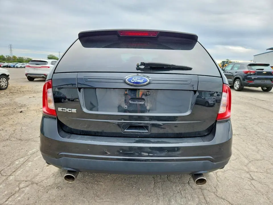 2011 FORD EDGE SE  