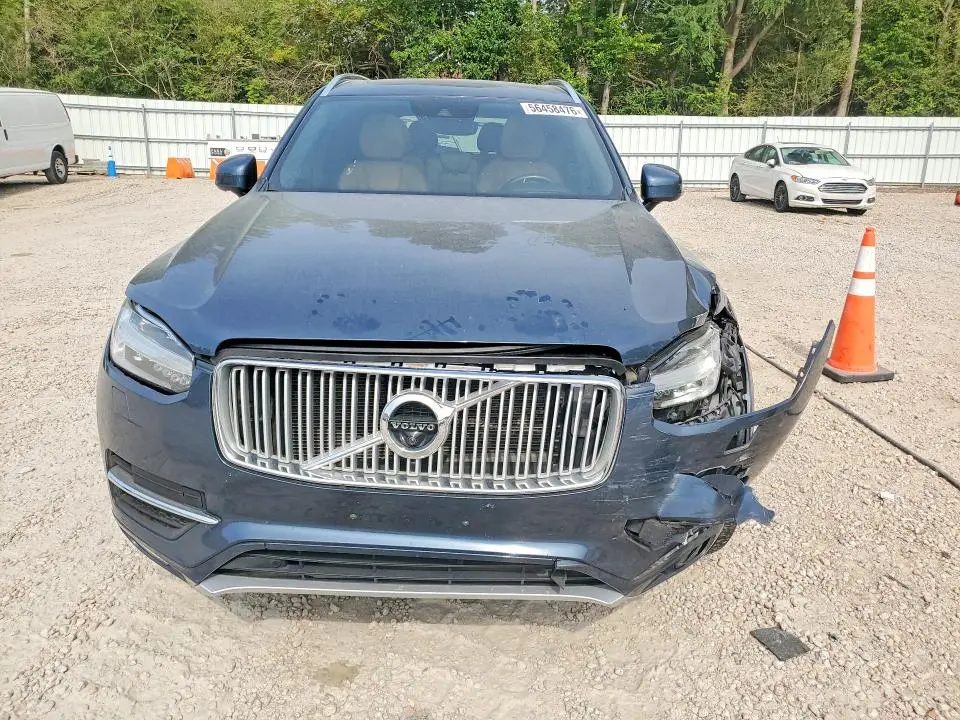2018 VOLVO XC90 T6  