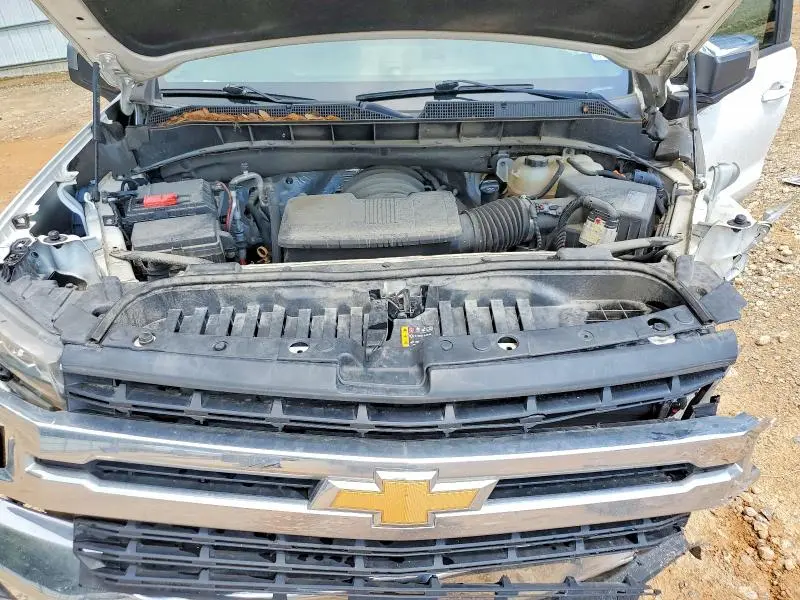 2019 CHEVROLET SILVERADO C1500 LT  