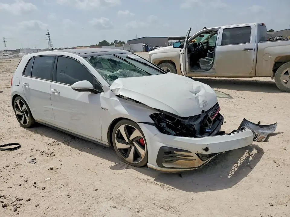 2018 VOLKSWAGEN GTI S  