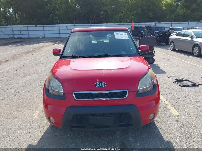 2011 KIA SOUL +