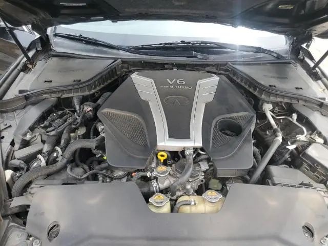 2018 INFINITI Q50 LUXE  