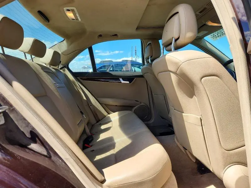 2012 MERCEDES-BENZ C 300 4MATIC  