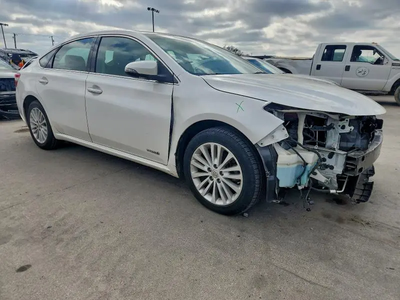 2015 TOYOTA AVALON HYBRID  