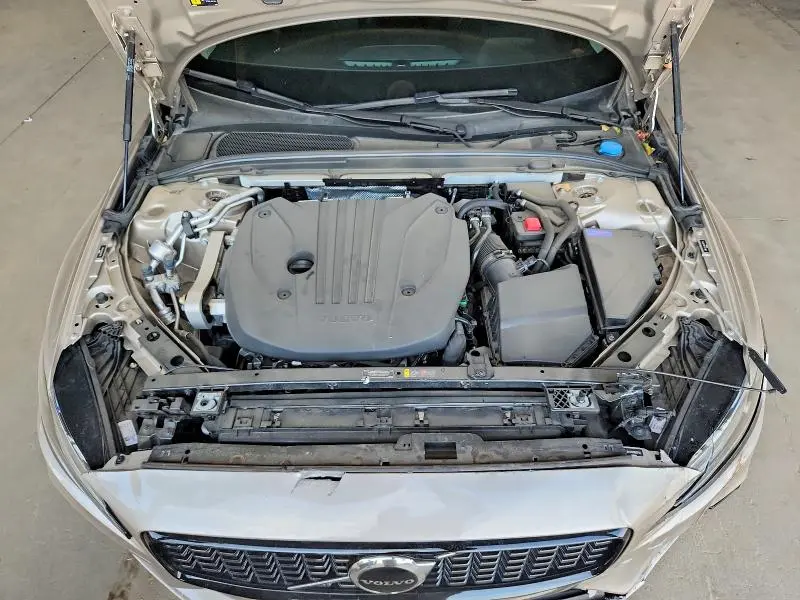 2024 VOLVO S60 CORE  